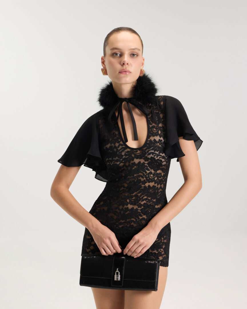 cocktail mother of the bride dresses Black Scoop Neck Short Sleeves Knee Length Mother of The Bride Dresses